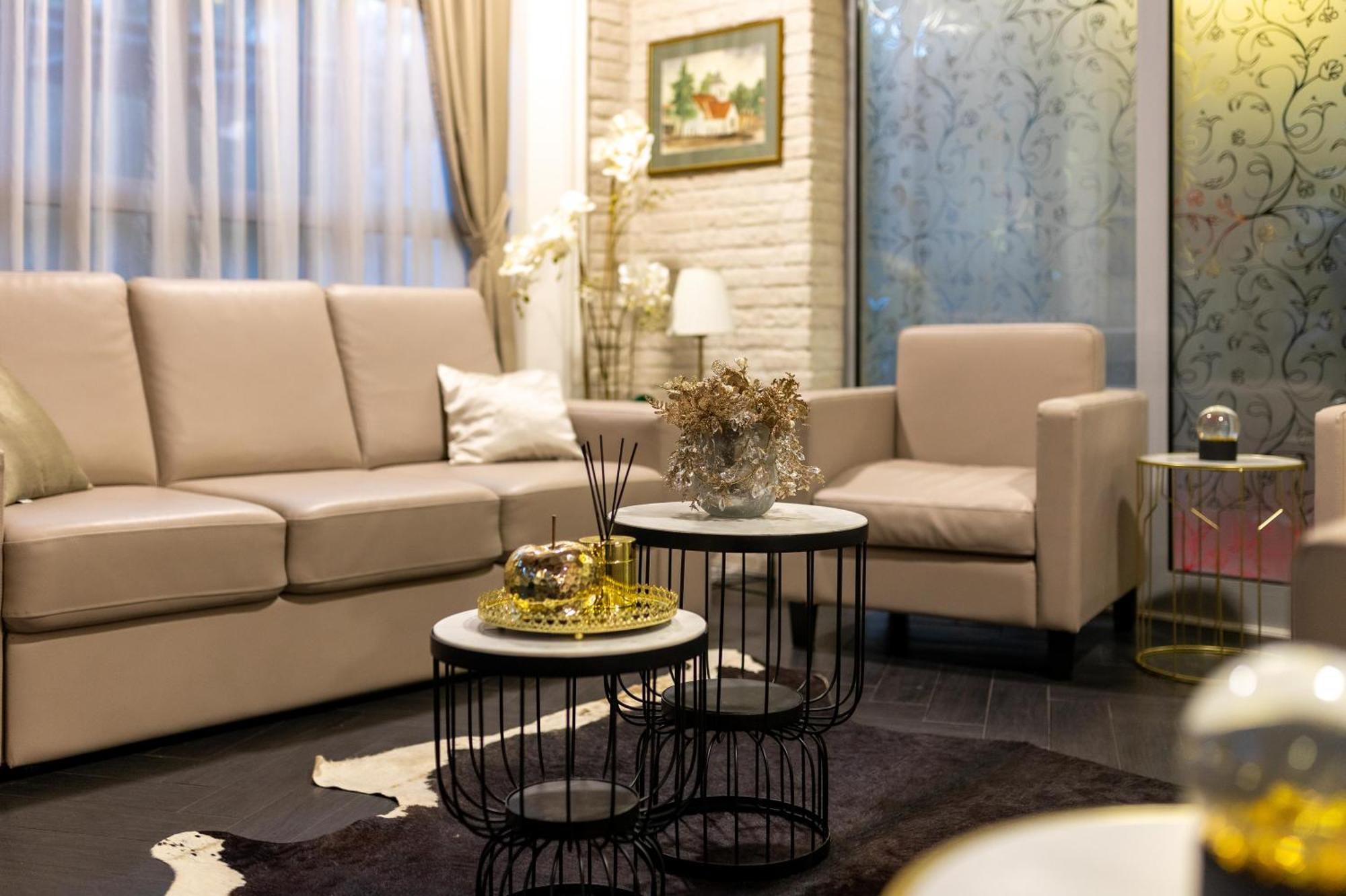Art Hotel Славонски-Брод Экстерьер фото