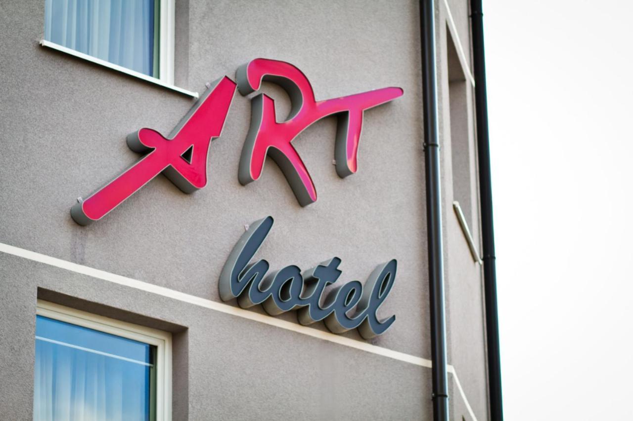 Art Hotel Славонски-Брод Экстерьер фото